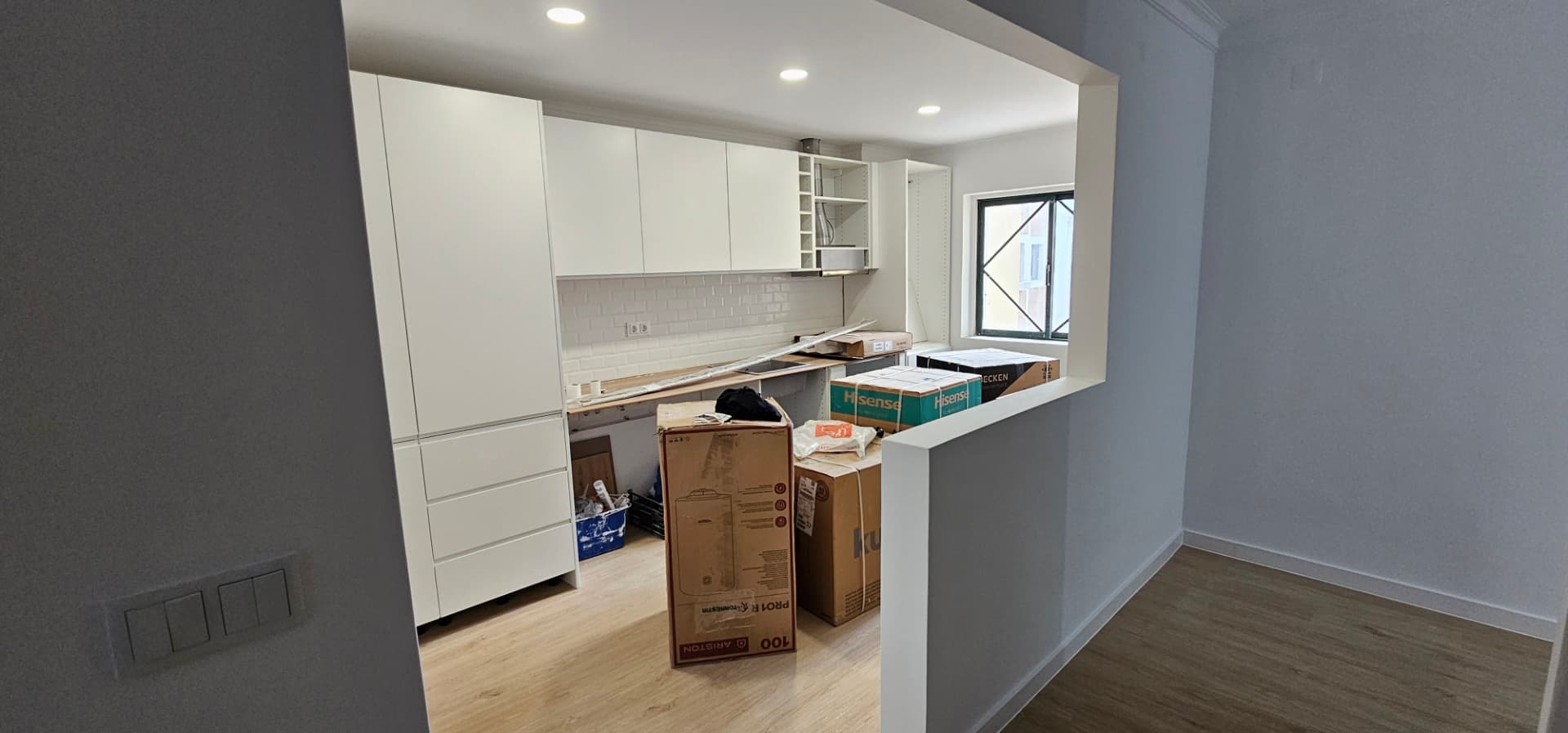 Cozinha aberta renovada